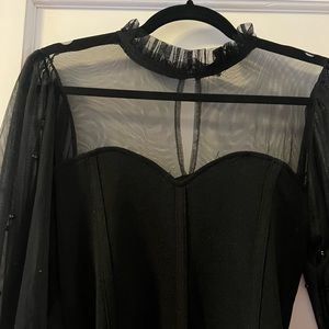 Black sweetheart illusion top, VICI, size Large